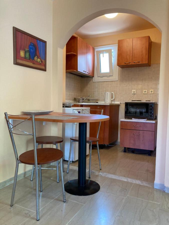 Aliki's Comfortable Holiday Apartments-great Location Appartement *